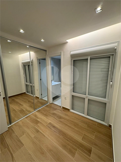 Foto REO1130744