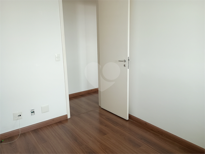 Foto REO1130745