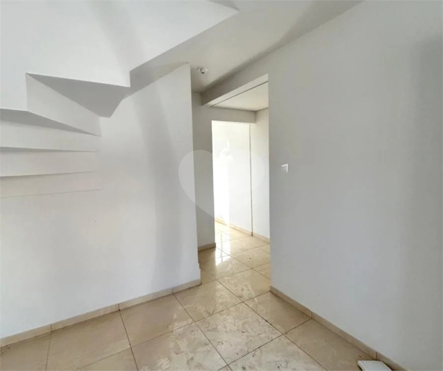Foto REO1130752
