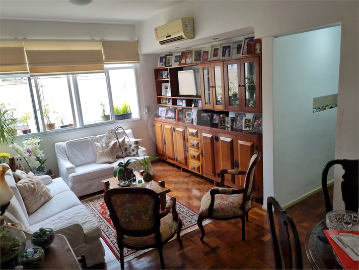 Foto REO1130753
