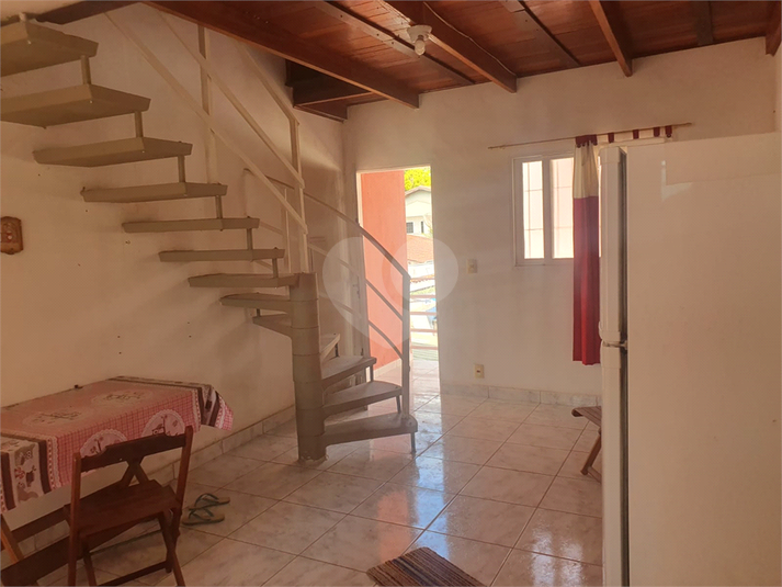 Foto REO1130762