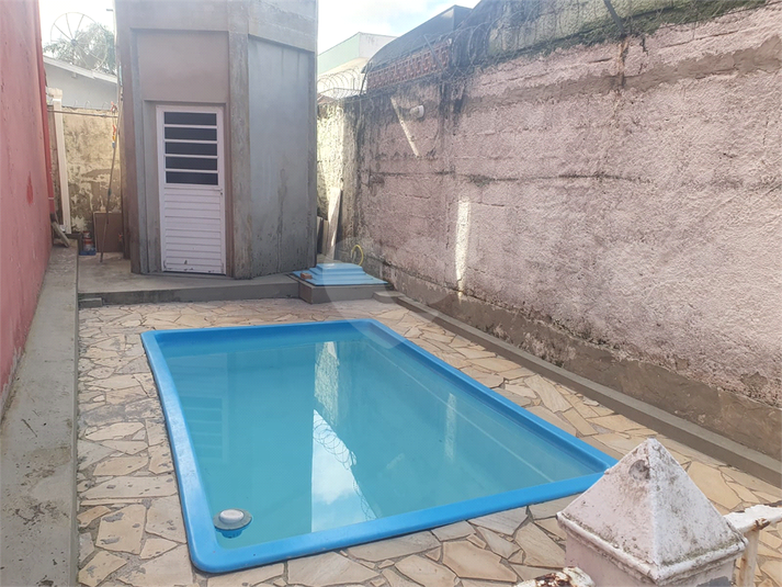 Foto REO1130762