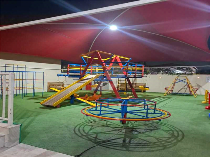 Foto REO1130778