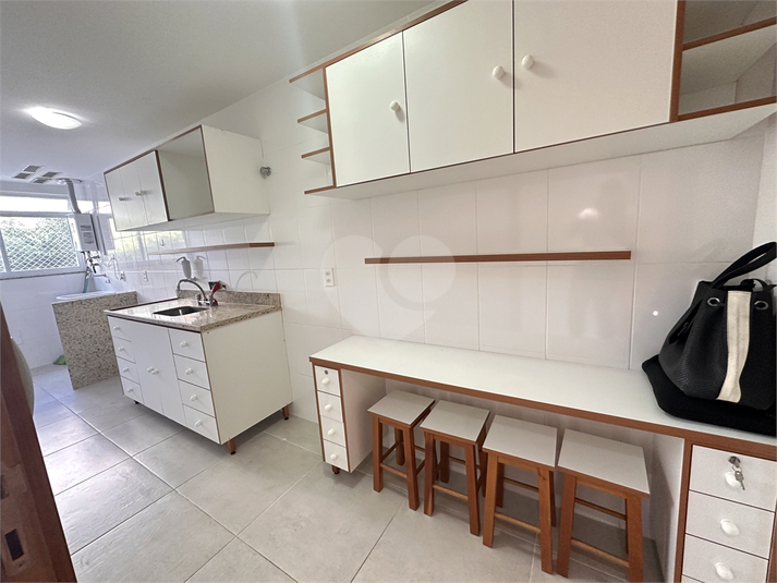 Foto REO1130794