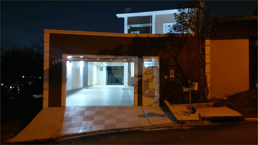 Foto REO1130796