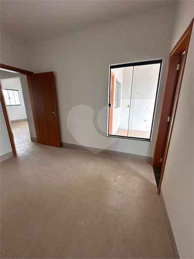 Foto REO1130798