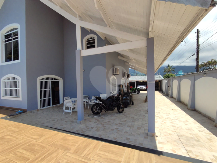 Foto REO1130802