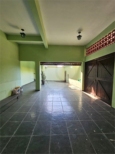 Foto REO1130818