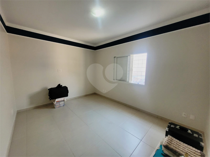 Foto REO1130830