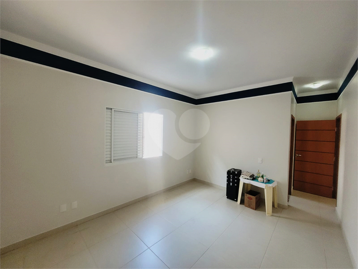 Foto REO1130830
