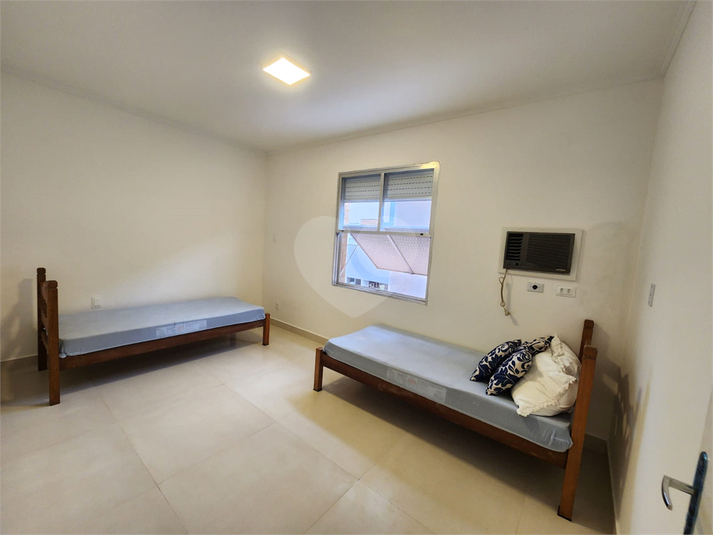 Foto REO1130839