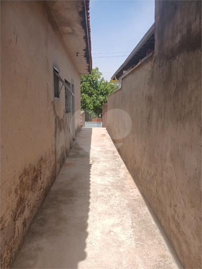 Foto REO1130850