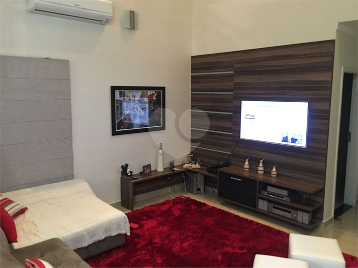 Foto REO1130865