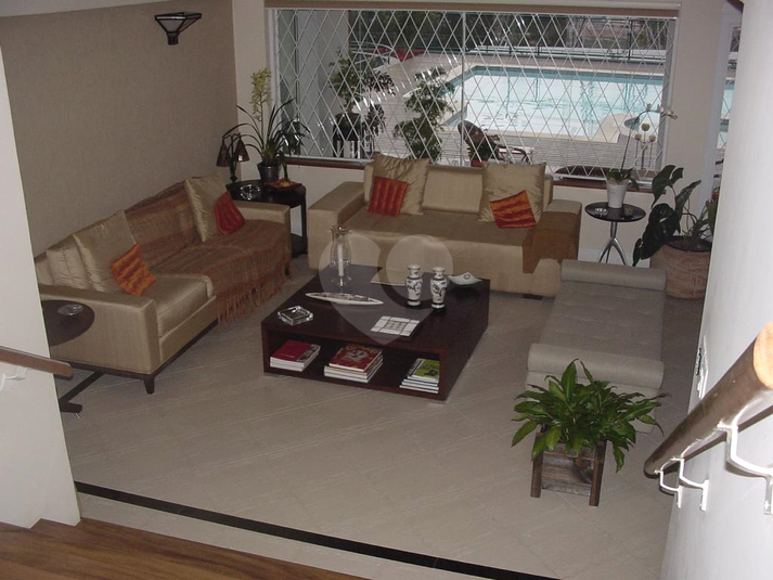 Foto REO1130866
