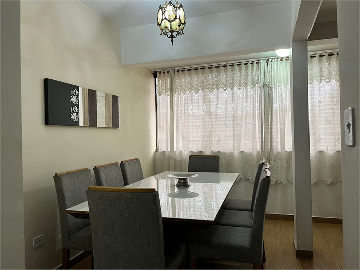 Foto REO1130870
