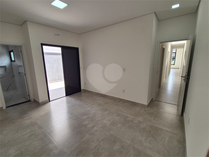 Foto REO1130871