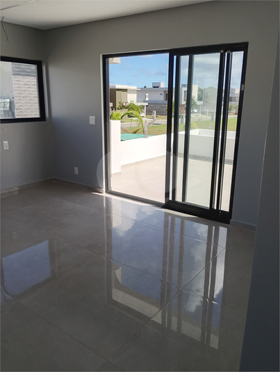 Foto REO1130873