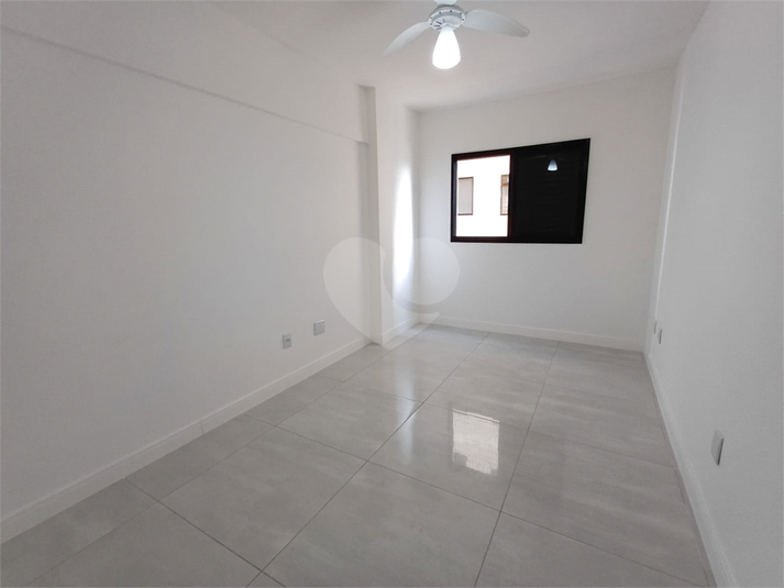 Foto REO1130876
