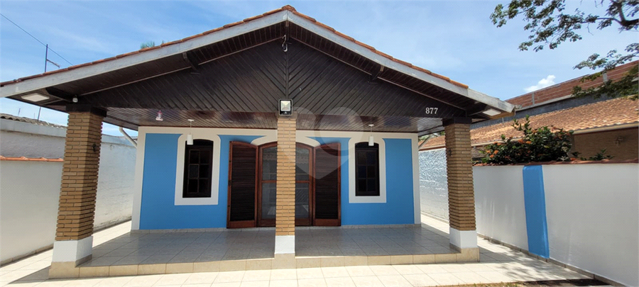 Foto REO1130906