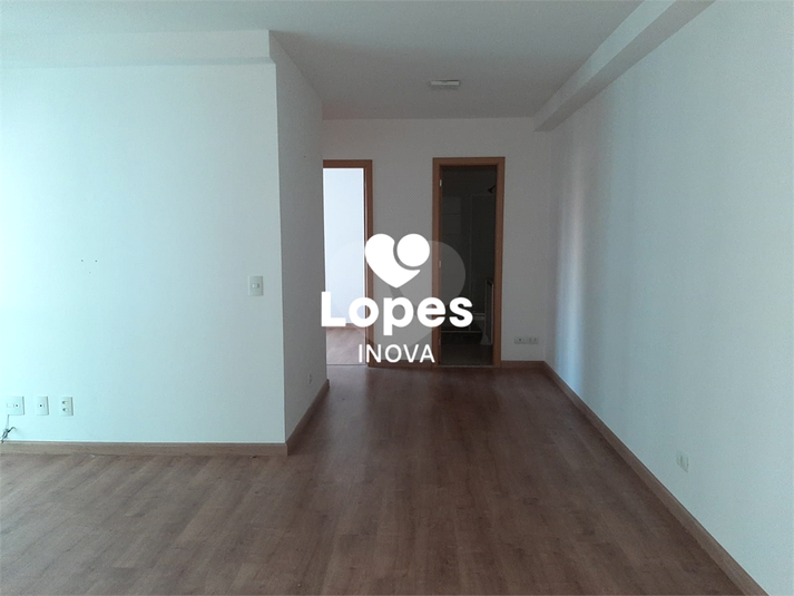Foto REO1130918