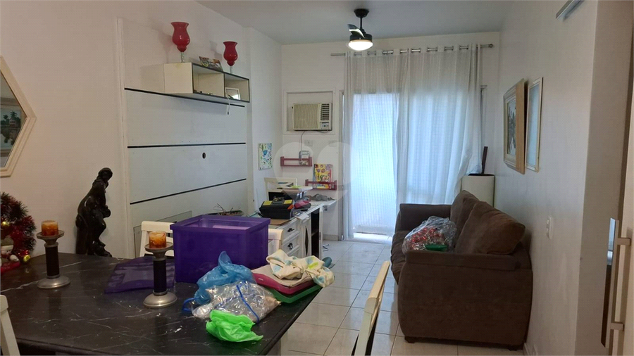 Sala com varandinha