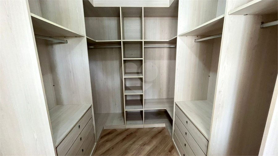 Foto REO1130944