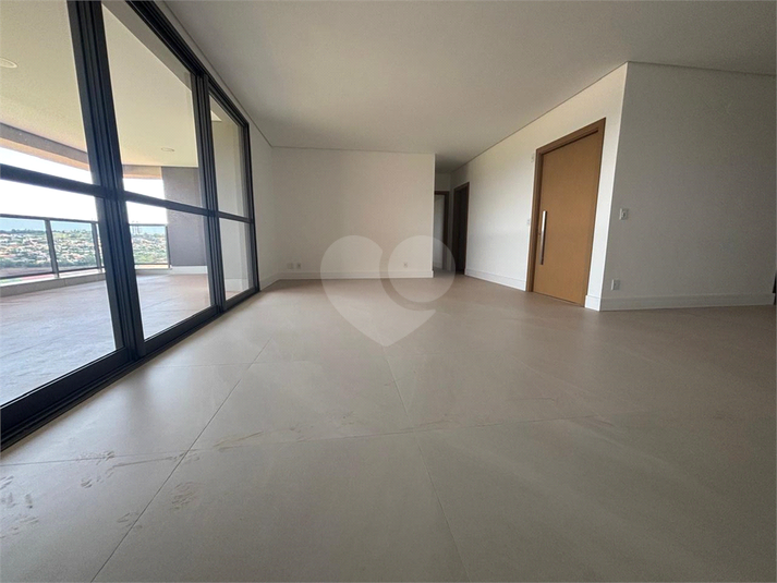 Foto REO1130960