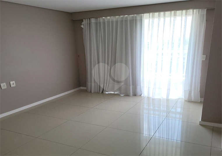 Foto REO1130963
