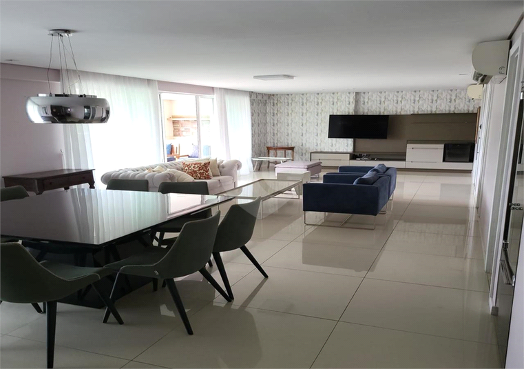 Foto REO1130963