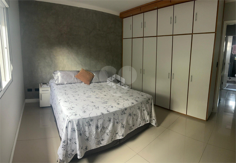 Foto REO1130970