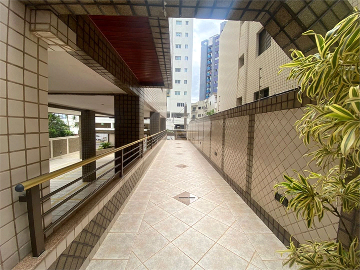 Foto REO1130977