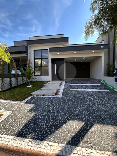 Foto REO1130997