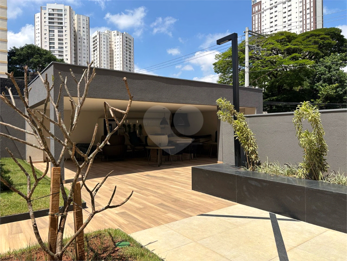Foto REO1131004