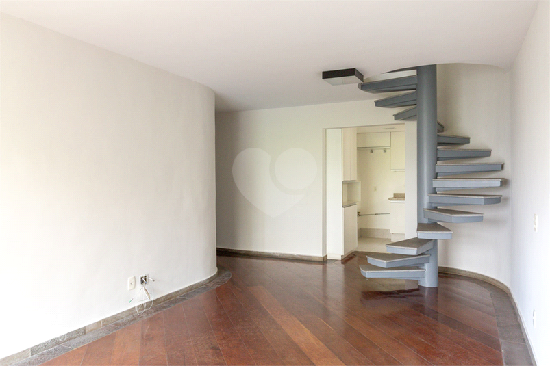 Foto REO1131039