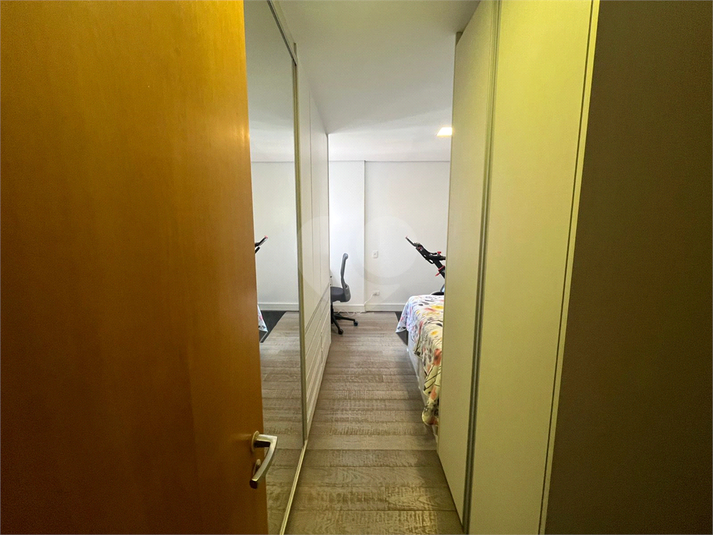 Foto REO1131130