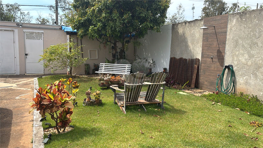 Foto REO1131132