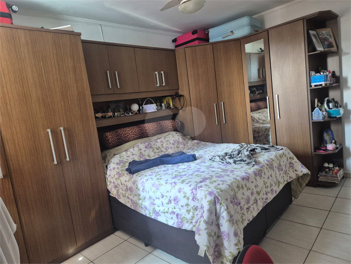 Foto REO1131160