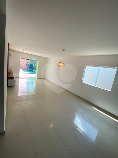 Foto REO1131183