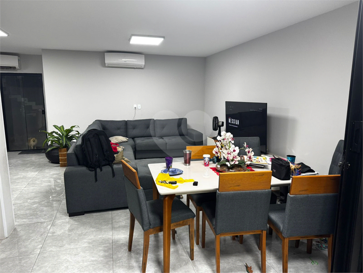 Foto REO1131185