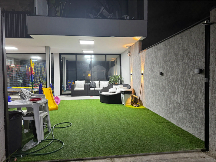 Foto REO1131185