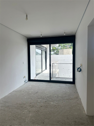 Foto REO1131187