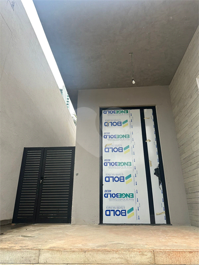 Foto REO1131187