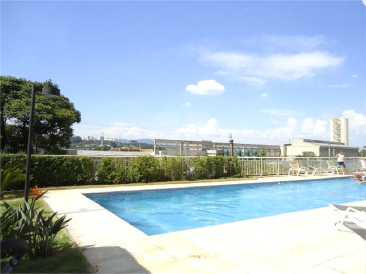 Foto REO1131189