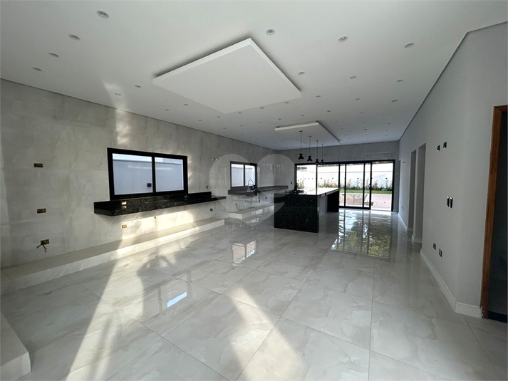 Foto REO1131224