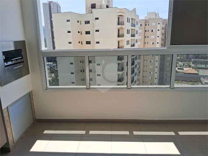 Foto REO1131226