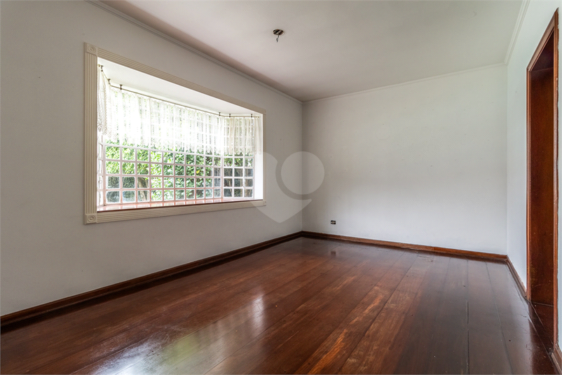 Foto REO1131252