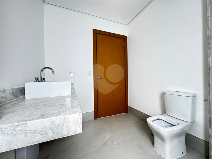 Foto REO1131253