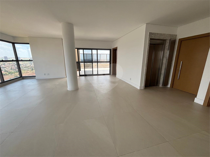 Foto REO1131253
