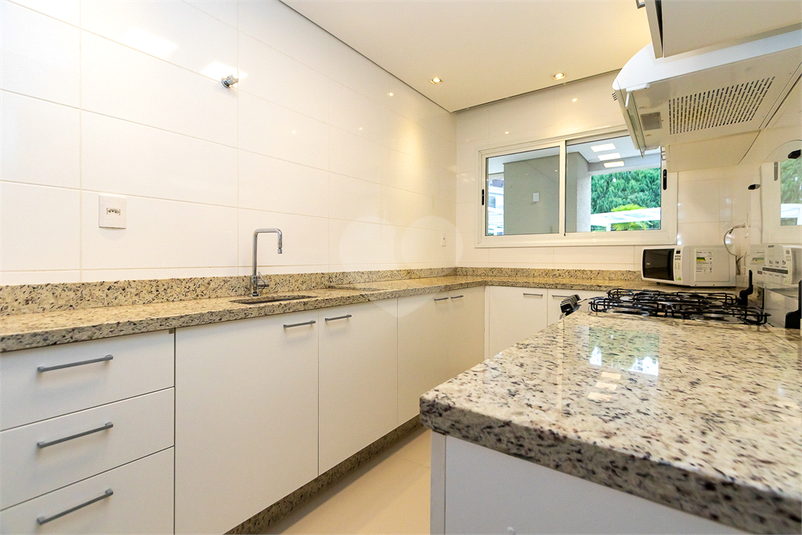 Foto REO1131259