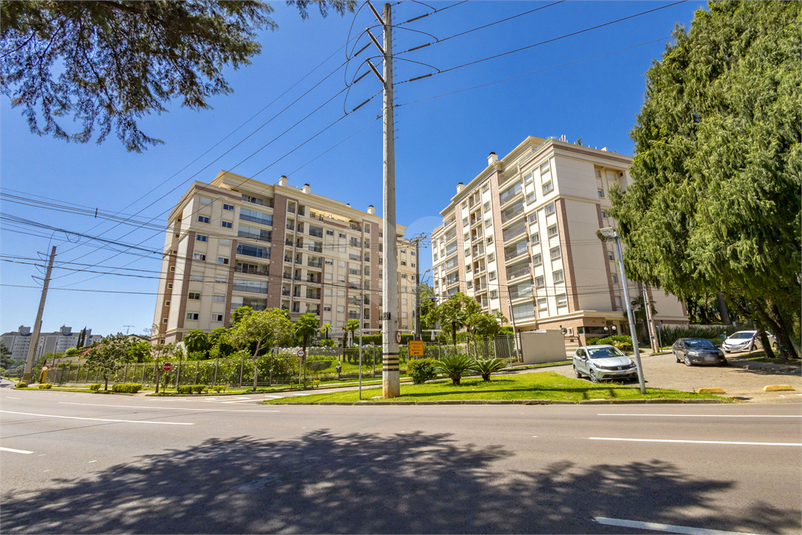 Foto REO1131259